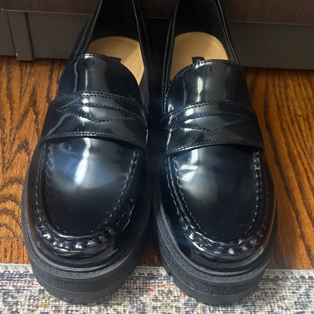 Women’s  Black Patent Leather Penny Loafers